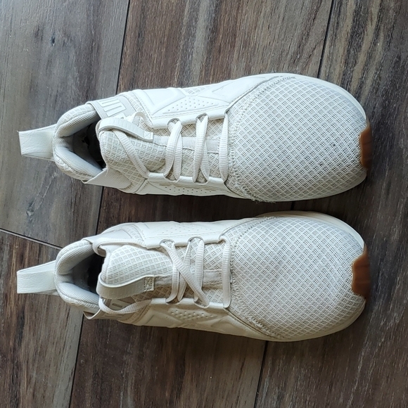 Puma Womens Enzo Premium Mesh Sneakers sz 8 shoes Trainer Running - Picture 3 of 14